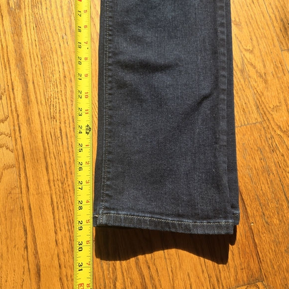 LEE, Women's Dark Blue Jeans. Size 6 (M) - Picture 5 of 12